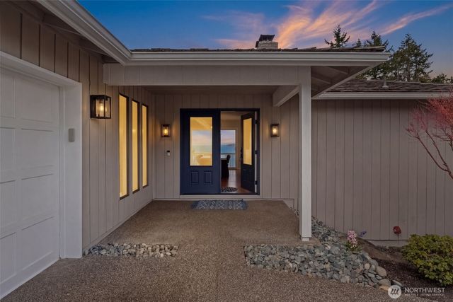 165 S 293rd Street, Federal Way, WA 98003