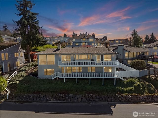 165 S 293rd Street, Federal Way, WA 98003