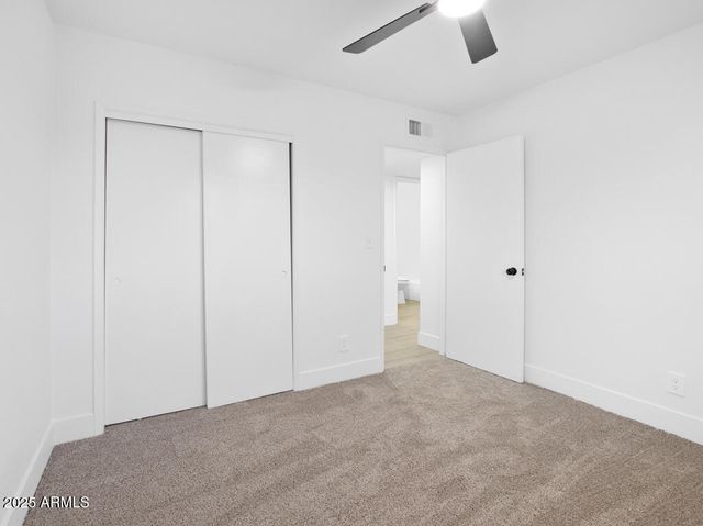 925 E 7TH Drive, Mesa, AZ 85204