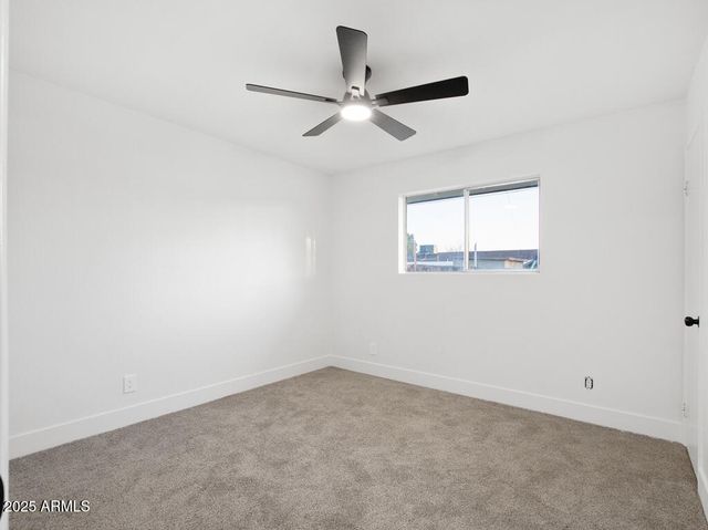 925 E 7TH Drive, Mesa, AZ 85204