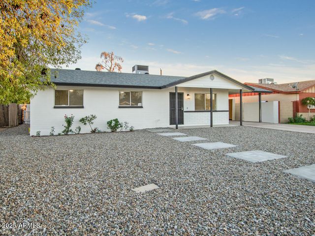 925 E 7TH Drive, Mesa, AZ 85204