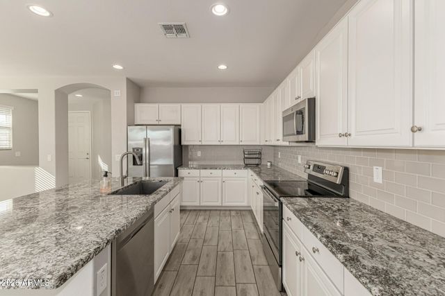 2885 W LYMAN Drive, Queen Creek, AZ 85144