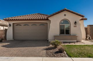 2885 W LYMAN Drive, Queen Creek, AZ 85144