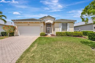 455 SW Talquin Lane, Port St Lucie, FL 34986