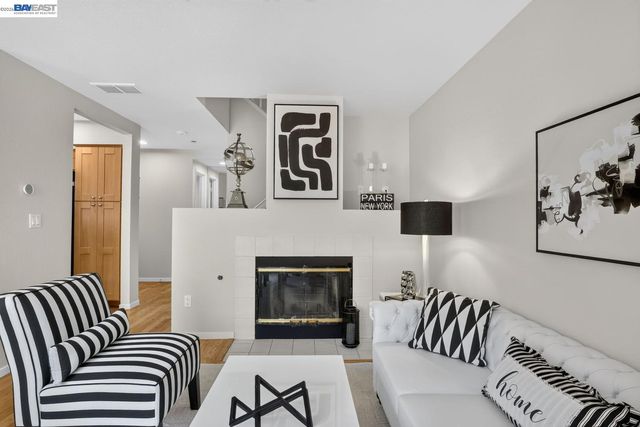 4042 Rio Ct, San Jose, CA 95134
