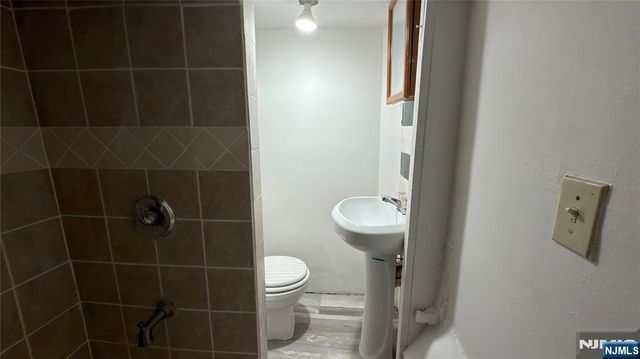 79 22nd Street, Paterson, NJ 07514