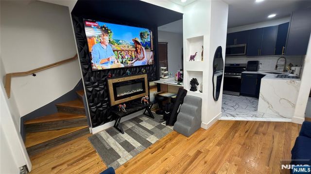 79 22nd Street, Paterson, NJ 07514