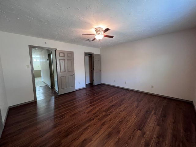 11912 Metmora Court, Fort Worth, TX 76008