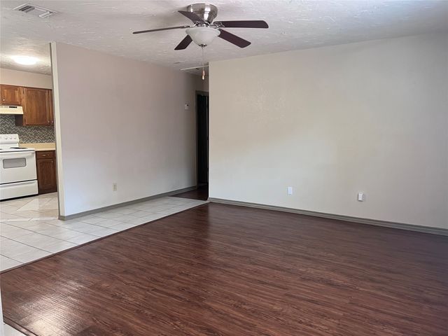 11912 Metmora Court, Fort Worth, TX 76008