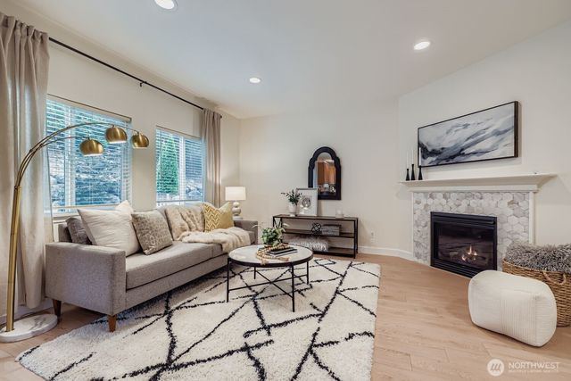 20402 124th Avenue NE, Bothell, WA 98011