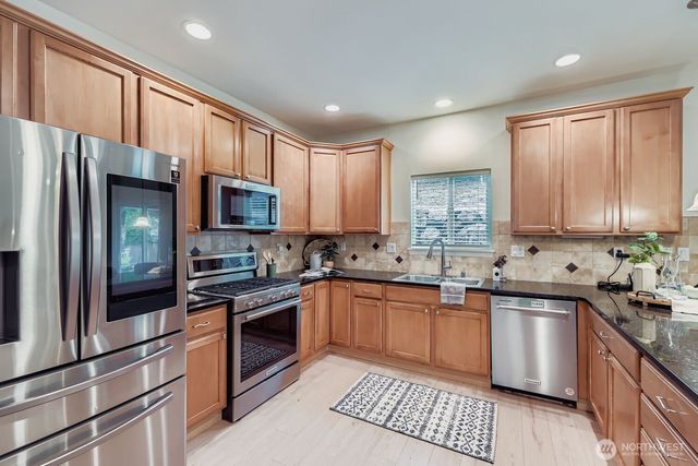 20402 124th Avenue NE, Bothell, WA 98011