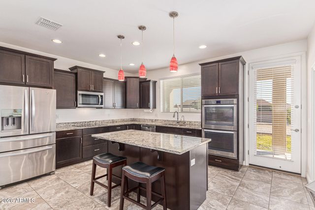 32187 N ROYCE Road, San Tan Valley, AZ 85144