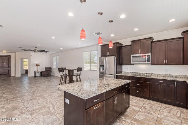 32187 N ROYCE Road, San Tan Valley, AZ 85144