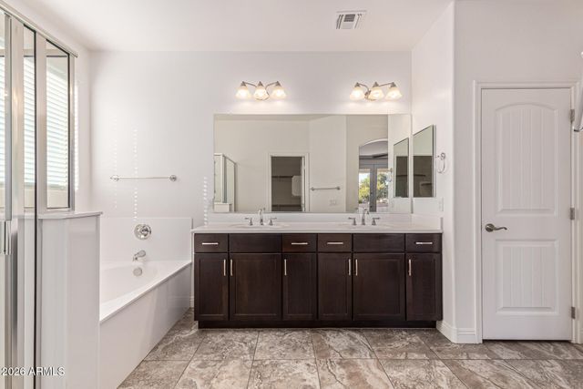 32187 N ROYCE Road, San Tan Valley, AZ 85144