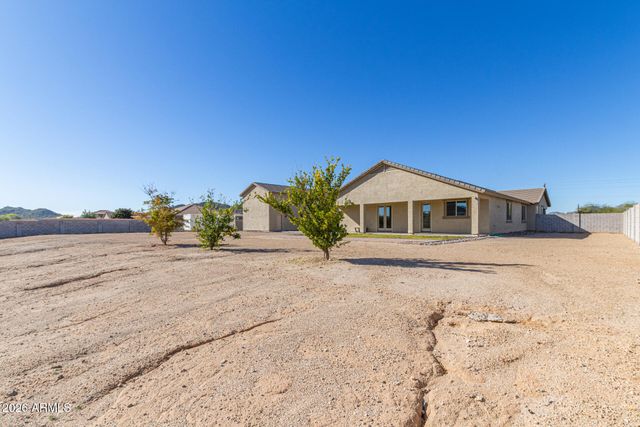 32187 N ROYCE Road, San Tan Valley, AZ 85144
