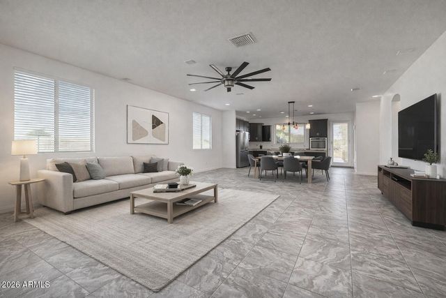 32187 N ROYCE Road, San Tan Valley, AZ 85144