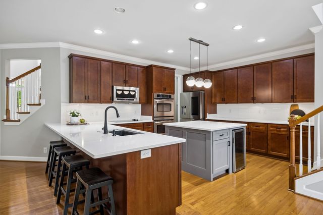 3053 Oxford Glen Dr, Franklin, TN 37067