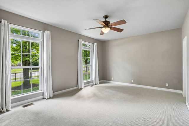 3053 Oxford Glen Dr, Franklin, TN 37067