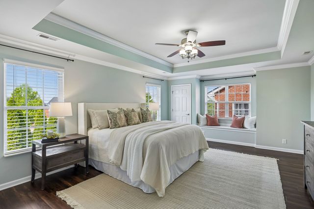 3053 Oxford Glen Dr, Franklin, TN 37067