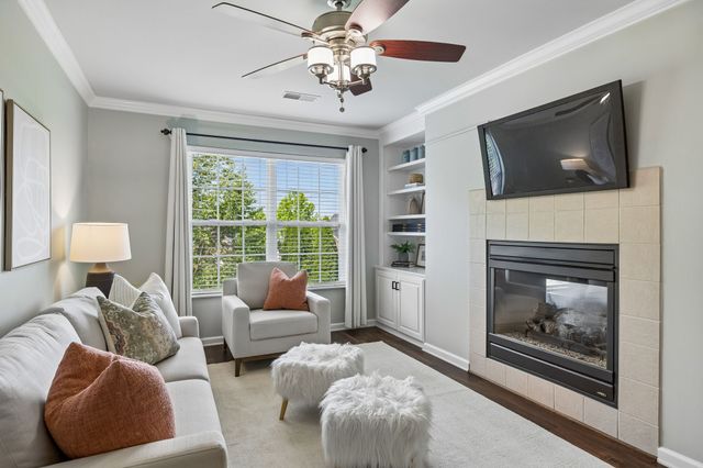 3053 Oxford Glen Dr, Franklin, TN 37067