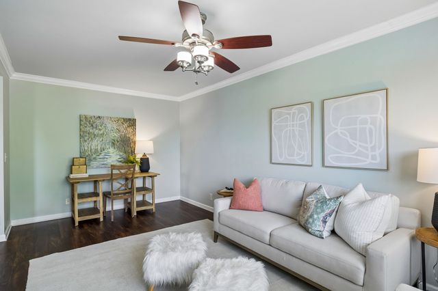 3053 Oxford Glen Dr, Franklin, TN 37067
