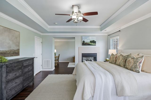 3053 Oxford Glen Dr, Franklin, TN 37067