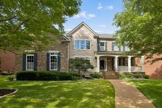 3053 Oxford Glen Dr, Franklin, TN 37067
