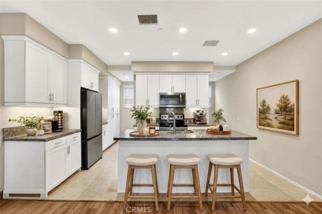 5869 Rostrata, Buena Park, CA 90621