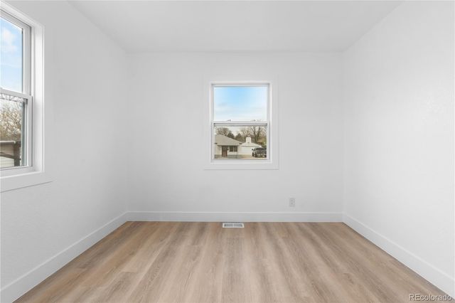 8880 Hoyt Drive, Thornton, CO 80229