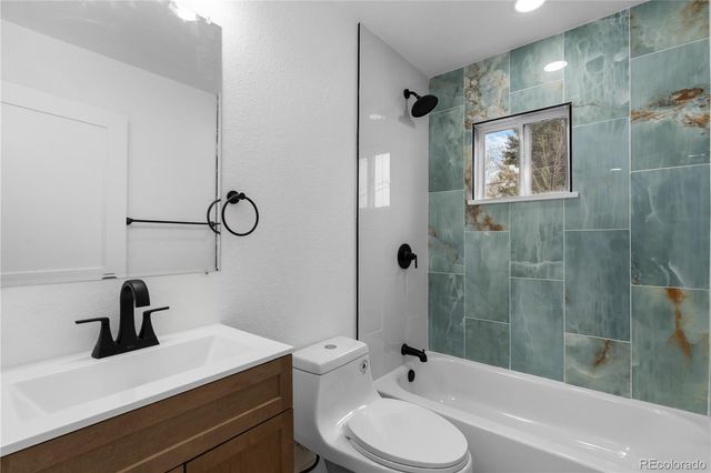 8880 Hoyt Drive, Thornton, CO 80229