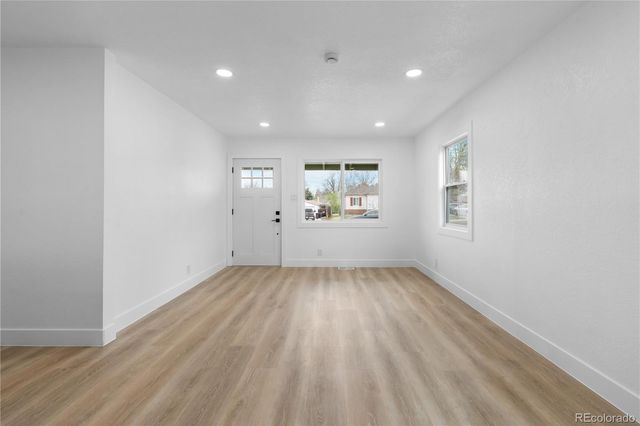 8880 Hoyt Drive, Thornton, CO 80229