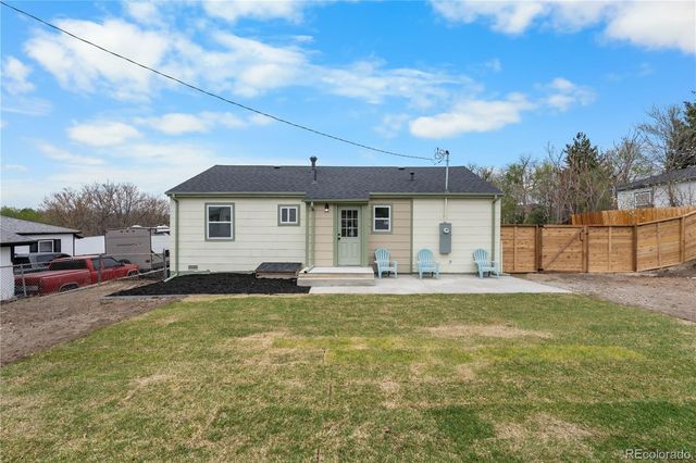 8880 Hoyt Drive, Thornton, CO 80229