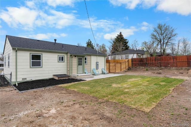 8880 Hoyt Drive, Thornton, CO 80229