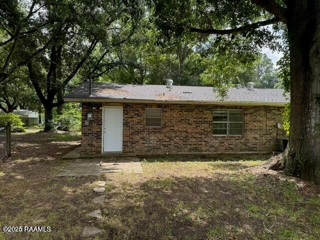 123 Lester Street, Ville Platte, LA 70586