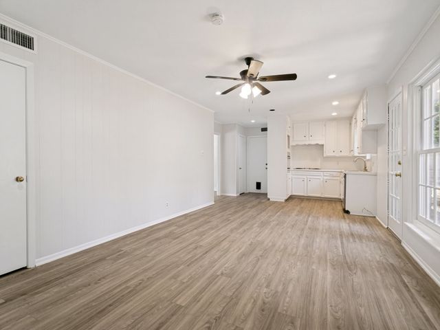 612 Forest Lane, Hurst, TX 76053