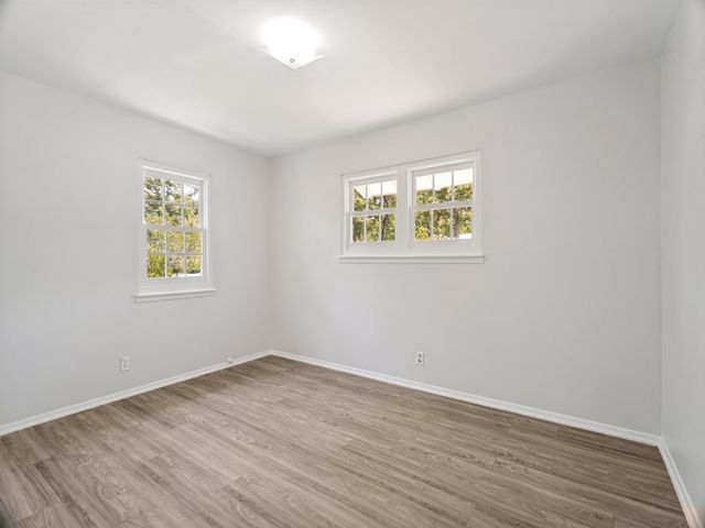 612 Forest Lane, Hurst, TX 76053