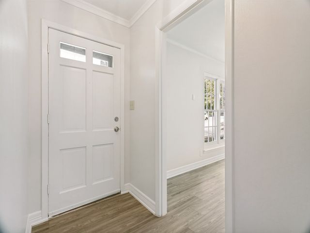 612 Forest Lane, Hurst, TX 76053