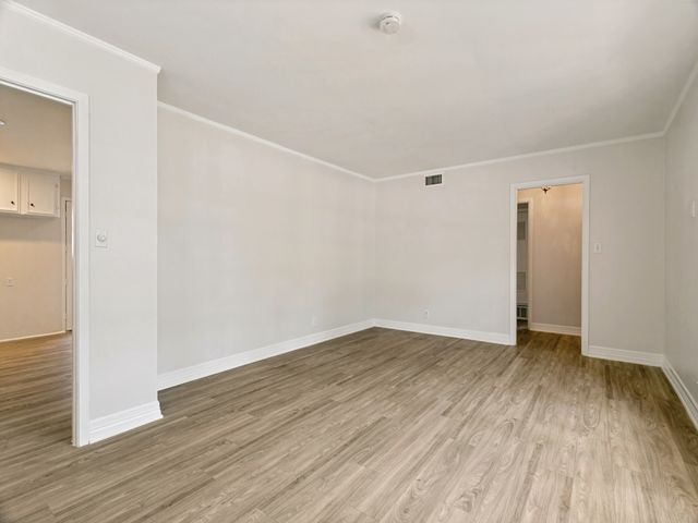 612 Forest Lane, Hurst, TX 76053