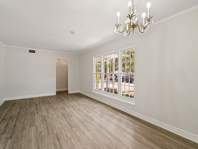612 Forest Lane, Hurst, TX 76053