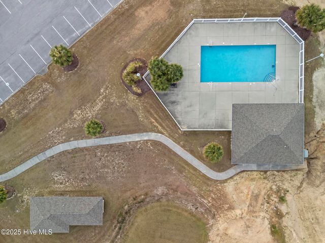 650 Cedar Point Boulevard B35, Cedar Point, NC 28584