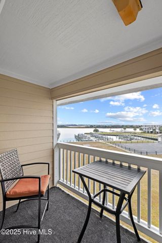 650 Cedar Point Boulevard B35, Cedar Point, NC 28584