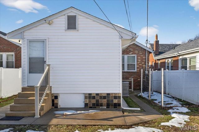 803 Alleghany Drive, Mehlville, MO 63125