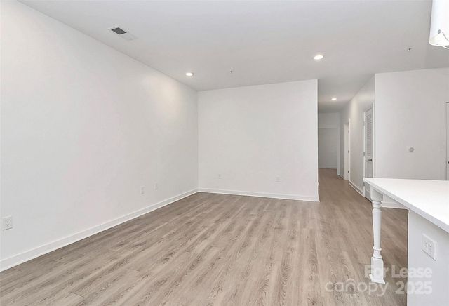 1115 Seigle Avenue 104, Charlotte, NC 28205