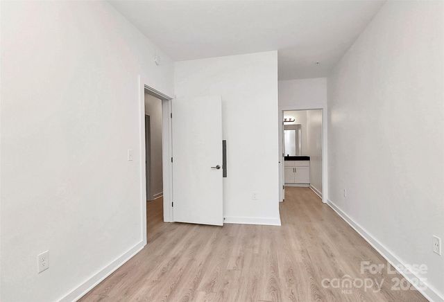 1115 Seigle Avenue 104, Charlotte, NC 28205