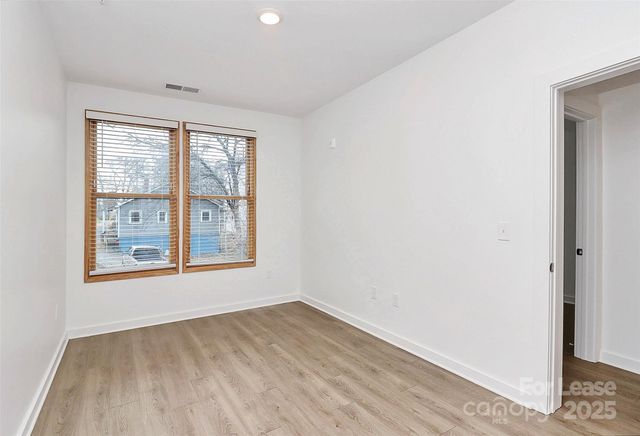 1115 Seigle Avenue 104, Charlotte, NC 28205