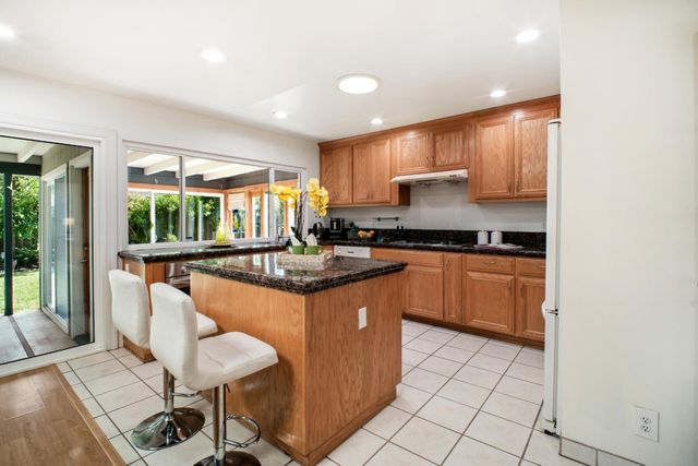 320 El Portal Way, San Jose, CA 95119