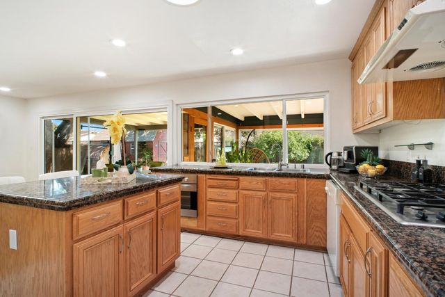320 El Portal Way, San Jose, CA 95119