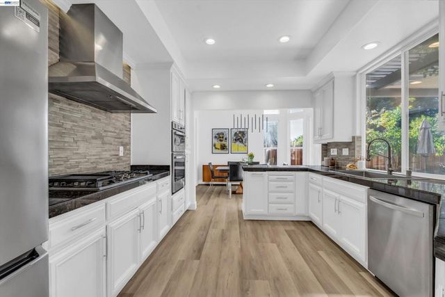 216 216 Elder Ct, San Ramon, CA 94582