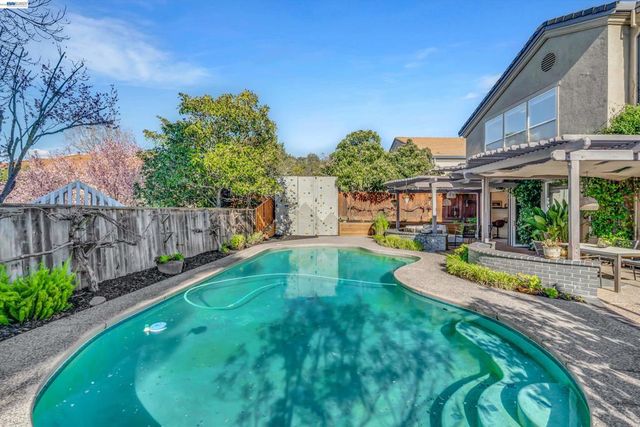 216 216 Elder Ct, San Ramon, CA 94582