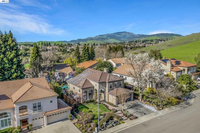 216 216 Elder Ct, San Ramon, CA 94582